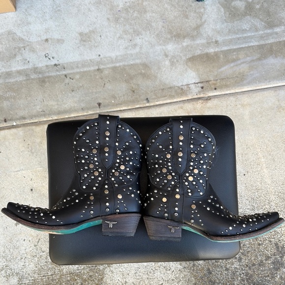 Lane boots Shoes - Studded Black Leather Ankle Boots